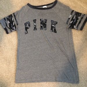 Camo pink brand top
